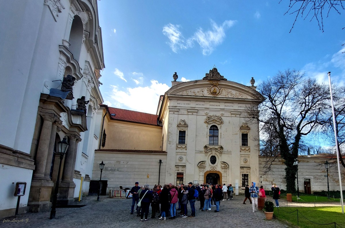 Zdjęcia: Praga., Praga.,  Bazylika Wniebowzięcia Najświętszej Panny Marii., CZECHY Zdjęcia: Praga., Praga.,  Bazylika Wniebowzięcia Najświętszej Panny Marii., CZECHY