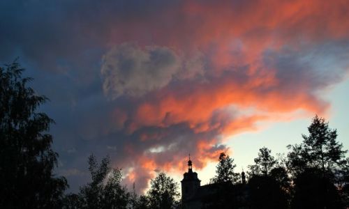 Zdjęcie CZECHY / - / Okolice Hradec Kralowe / Będzie wesoło...