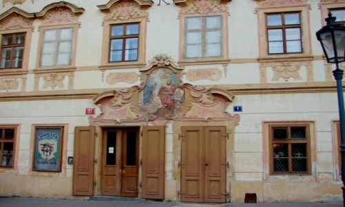 Zdjecie CZECHY / Praga / Praga / Budyneczek