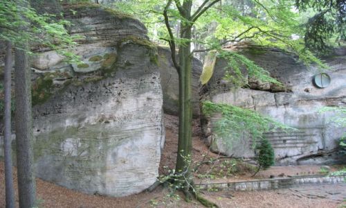 Zdjęcie CZECHY / - / Czeski Rajj / duze kamyki