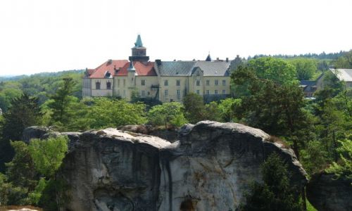 Zdjecie CZECHY / - / Czeski Raj / zamek Hruba na skaach