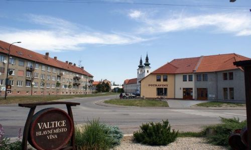 Zdjęcie CZECHY / Morawy Południowe / Valtice / Valtice