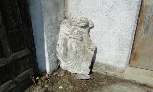 Zdjecie CZECHY / Gry Opawskie  / Supikovice / Upadly anio...........
