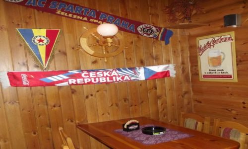 Zdjecie CZECHY / Nachod / Rynek w Nachod / Czeski Pub