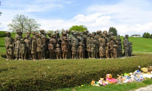 Zdjecie CZECHY / powiat Kladno / LIDICE / Niechlubny zapis dziejow
