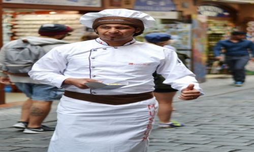 Zdjecie CZECHY / Praga / Praga / Man from the Chocolate Museum