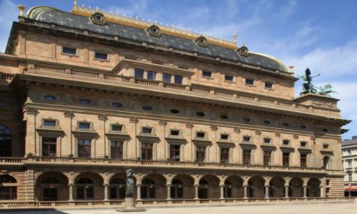 Zdjecie CZECHY / Praga / Ul Hatalsk / Teatr Narodowy