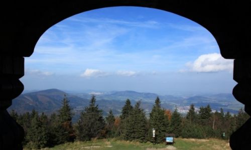 Zdjcie CZECHY / Morawy / Radho, pol. Radhoszcz (1129 m n.p.m.) Koci w. Cyryla i Metodego / Widok z dzwonnicy
