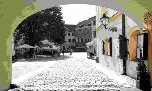 Zdjęcie CZECHY / Praga / Obok rynku / Uliczka