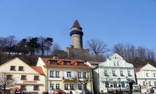 Zdjcie CZECHY / Morawy / Sztramberk / Widok na miasteczko i zamek