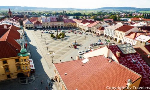 Zdjecie CZECHY / Kraj Hradecki / Jicin / Rzut okiem na rynek z wiey