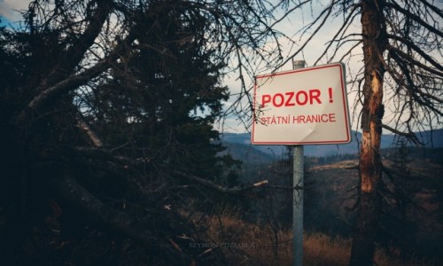 Zdjecie CZECHY / Gry Kamienne / Szlak na Szpiczak / Pozor!