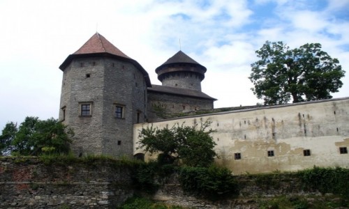 Zdjcie CZECHY / Morawy Pnocne / Sovinec / Zamek od str. poudnia