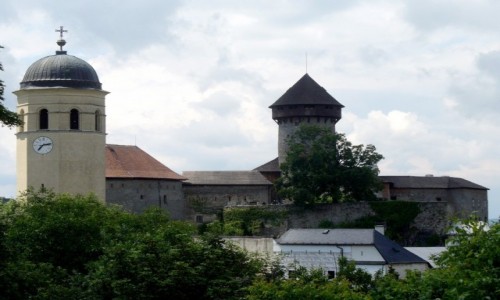 Zdjcie CZECHY / Morawy Pnocne / Sovinec / Zamek i wiea kocielna