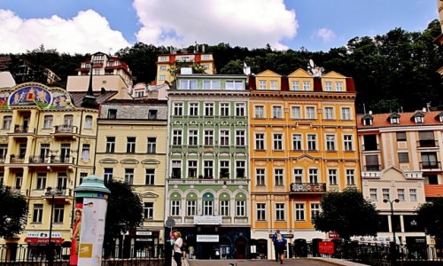 Zdjcie CZECHY / Kraj Karlowarski / Karlowe Wary / Kolorowe Karlowe 