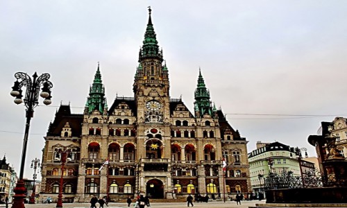 Zdjcie CZECHY / Kraj liberecki / Liberec / Ratusz z 1893 roku
