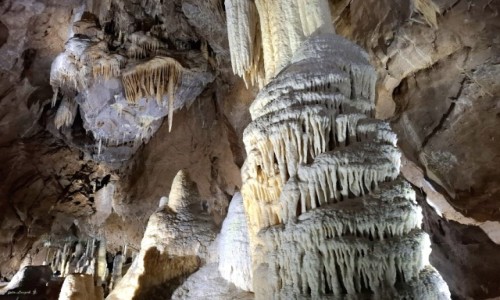 Zdjęcie CZECHY / Kras Morawski. / Vavrinec Punkevni żleb. / Jaskinia Punkevni.