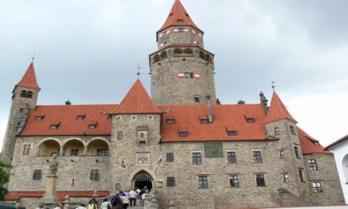 Zdjęcie CZECHY / MORAWY / ZAMEK BOUZOV / PIĘKNO ARCHITEKTURY