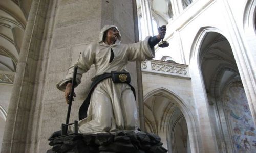 Zdjecie CZECHY / Kutna Hora / Kościół świętej Barbary / moje wędrówki po Czechach...postać górnika wydobywającego rudy srebra