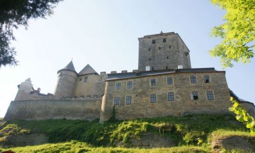 Zdjecie CZECHY / Czeski Raj / Zamek Kost / Ko z innej strony