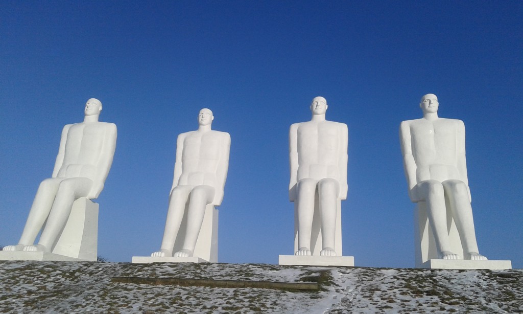 Zdjęcia: Esbjerg, Esbjerg, Rzeźby dziesięciometrowe, DANIA Zdjęcia: Esbjerg, Esbjerg, Rzeźby dziesięciometrowe, DANIA