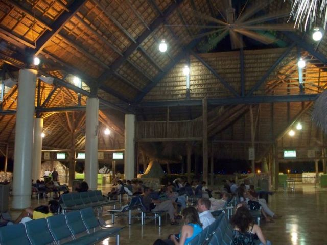 Zdjęcia: Punta Cana, Punta Cana, LOTNISKO! ;), DOMINIKANA Zdjęcia: Punta Cana, Punta Cana, LOTNISKO! ;), DOMINIKANA