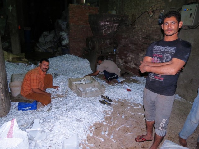 Zdj cia: Mukattam, Kair, recycling2, EGIPT