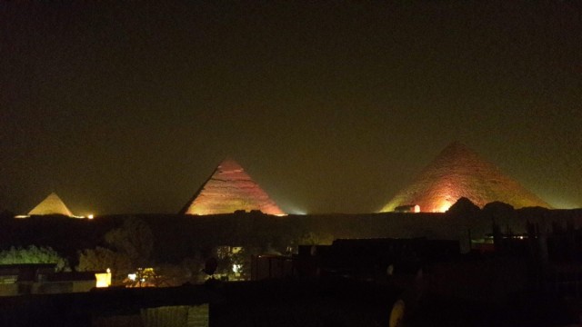 Zdj cia: Kair, Afryka, piramidy nocą, EGIPT Zdj cia: Kair, Afryka, piramidy nocą, EGIPT