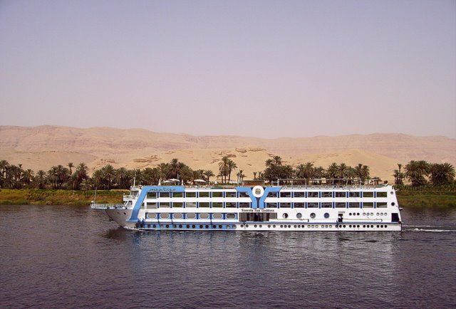 Zdjęcia: na Nilu, w drodze do Abu Simbel, rejs po Nilu, EGIPT Zdjęcia: na Nilu, w drodze do Abu Simbel, rejs po Nilu, EGIPT