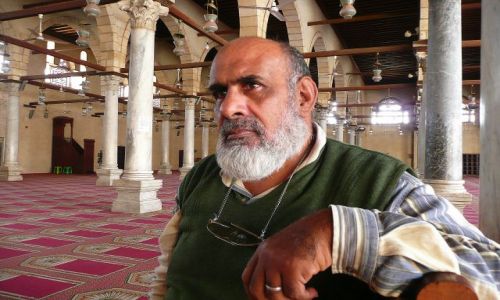 Zdjęcie EGIPT / Kair / Amr el Aas / Ahmed w meczecie