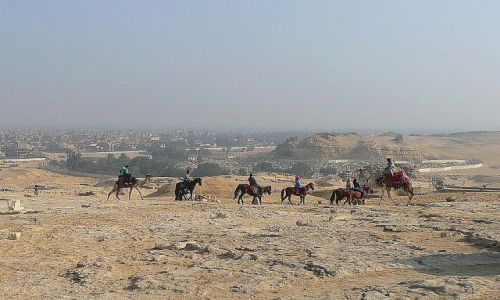 Zdjcie EGIPT / Kair Giza / okolice piramid / Jedcy
