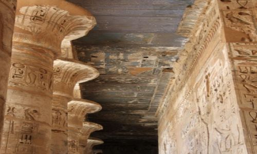 Zdjęcie EGIPT / Luksor / Madinat habu / Świątynia Ramzesa III