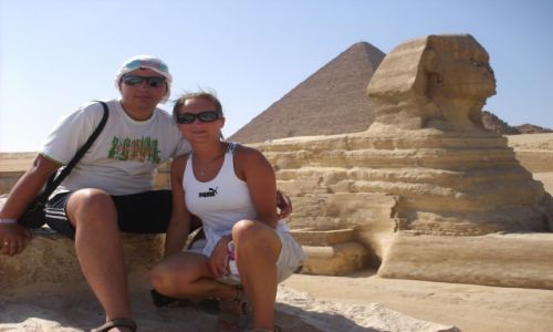 Zdjecie EGIPT / Kair / Giza / Nie ma jak pod Sfinksem