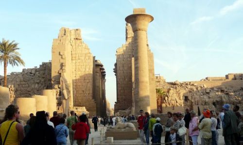 Zdjęcie EGIPT / Afryka / Karnaku/Luksor / Ruiny świątyni  02