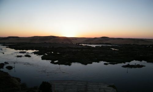 Zdjecie EGIPT / Asuan / Hotel Sara  / Zachd Soca nad Nilem