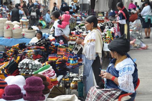 Zdjęcia: Otavalo, Północny Ekwador, Targ w Otavalo, EKWADOR Zdjęcia: Otavalo, Północny Ekwador, Targ w Otavalo, EKWADOR