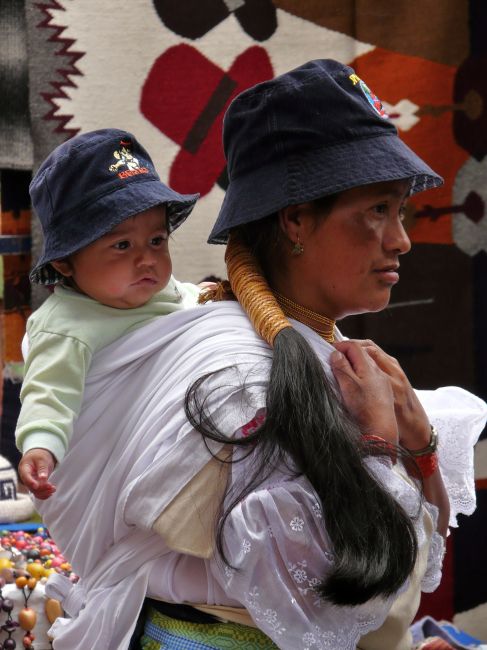 Zdjęcia: Otavalo, mama z pociecha, EKWADOR Zdjęcia: Otavalo, mama z pociecha, EKWADOR