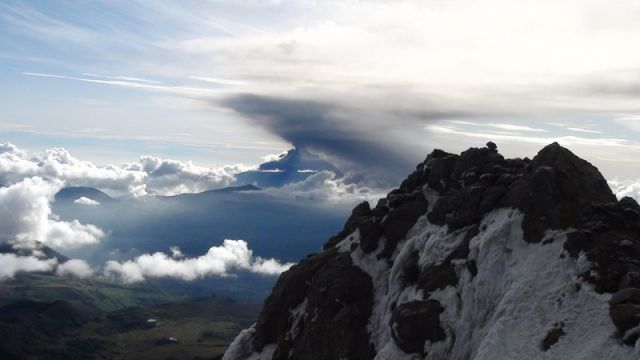 Zdjęcia: Tungurahua, Ambato, Diabelska Gardziel już nie śpi, EKWADOR Zdjęcia: Tungurahua, Ambato, Diabelska Gardziel już nie śpi, EKWADOR