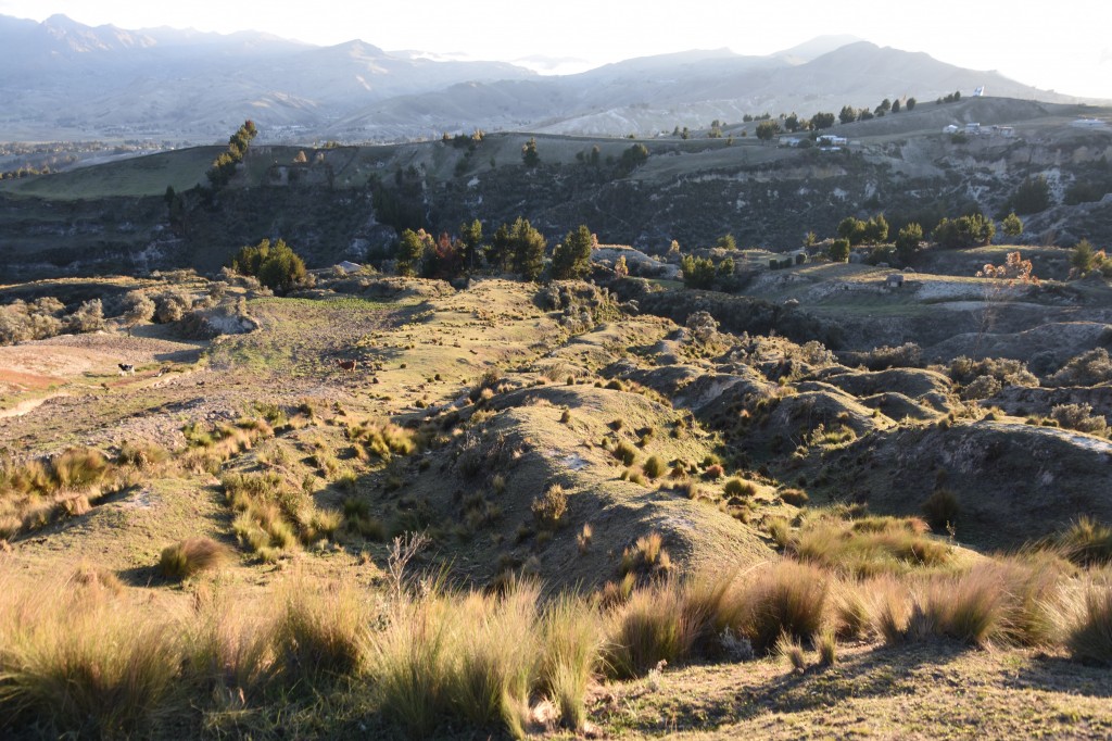 Zdjęcia: na zachód od Latacungi, Andy, Gdzieś po drodze, EKWADOR Zdjęcia: na zachód od Latacungi, Andy, Gdzieś po drodze, EKWADOR
