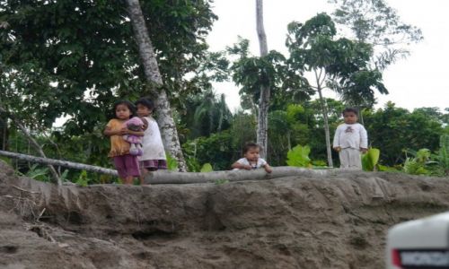 Zdjecie EKWADOR / Coca / Amazonia / Dzieci z Amazonii 