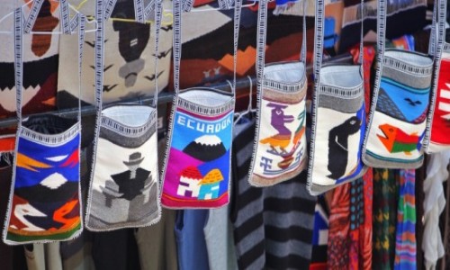 Zdjcie EKWADOR / Otavalo  / Otavalo market / Do wyboru do koloru