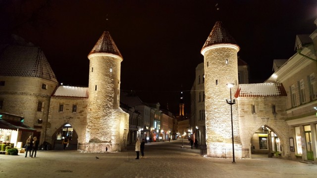 Zdj cia: Tallinn, Harjumaa, Brama stoi otworem, ESTONIA