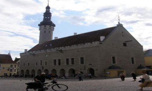 Zdjecie ESTONIA / Tallin / Tallin / Ratusz stolicy Estonii