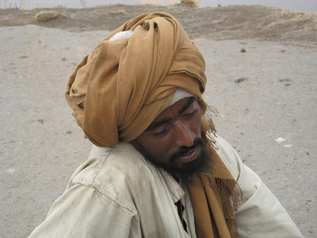 Zdjęcia: Lalibela, Etiopia pólnocna, Mężczyzna z Lalibeli, ETIOPIA Zdjęcia: Lalibela, Etiopia pólnocna, Mężczyzna z Lalibeli, ETIOPIA
