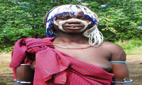 Zdjecie ETIOPIA / - / Dolina Omo, wioska Mursi / Etiopki s...