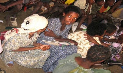 Zdjcie ETIOPIA / Pnocna Etiopia / Wioska przed Bahir Darem / Szkoa