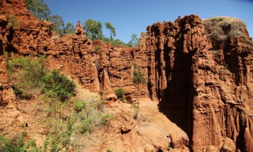 Zdjcie ETIOPIA / Dolina Omo / Gesuba / Formacje skalne 