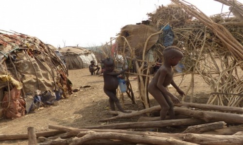 Zdjcie ETIOPIA / DOLINA OMO / WIOSKA DASSENACHW / Wioska Dassenachw