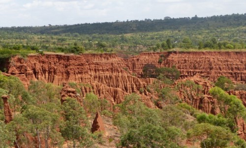 ETIOPIA / DOLINA OMO / Droga / Miejsce zwane New York