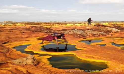 Zdjecie ETIOPIA / Pustynia Danakilska / siarkowe rda / Siarkowe rdla